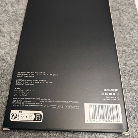 HUDABEAUTY HAND MIRROR - Picture 4 of 4